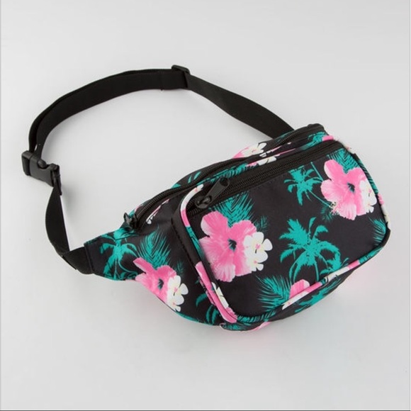 Dickies Handbags - Dickies Floral Fanny Pack